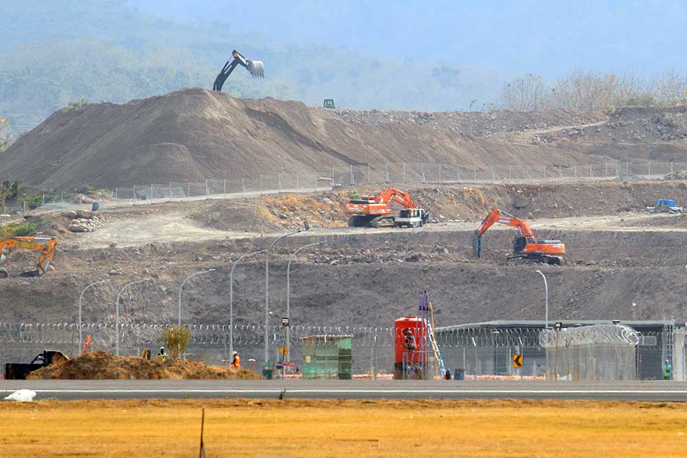 antarafoto-progres-pembangunan-bandara-internasional-dhoho-kediri-19092023-pf-4.jpg